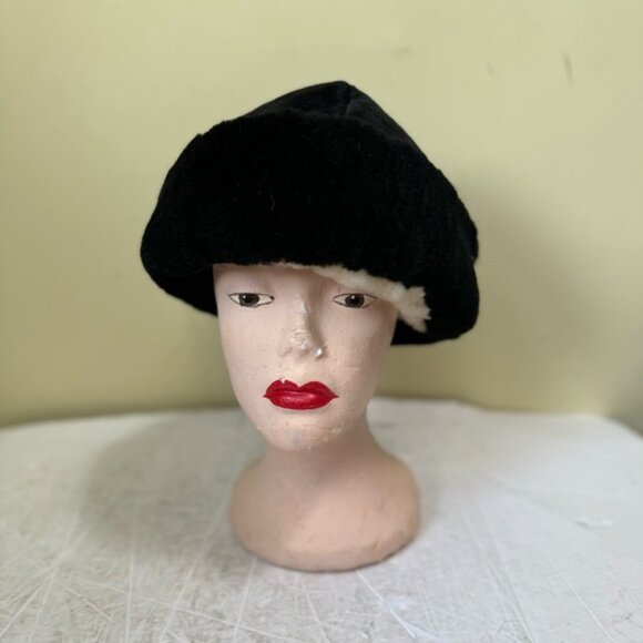 Vintage Shearling Bucket Rimmed Hat Sheepskin Fur Cozy Warm Leather Custom Fur - Picture 4 of 13